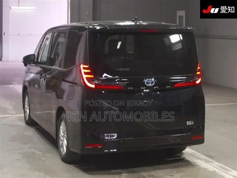 Toyota Noah G 4.5 Two Door Power 2022