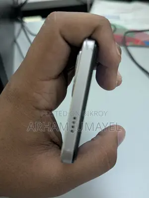 Vivo Y19s . (Used)