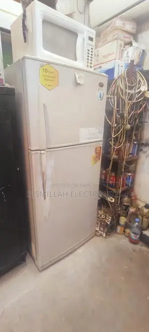 Samsung 17 Cft Non Frost Refrigerator