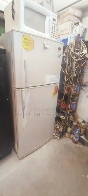 Samsung 17 Cft Non Frost Refrigerator