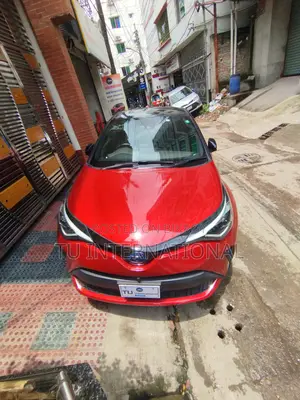 Toyota C-HR 2019