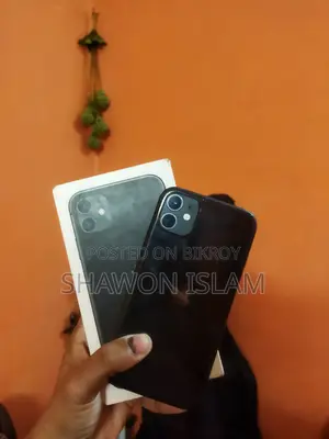 Apple iPhone 11 (Used)