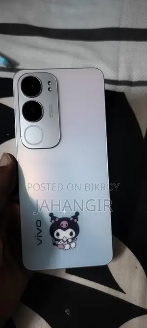Vivo Y19s . (Used)