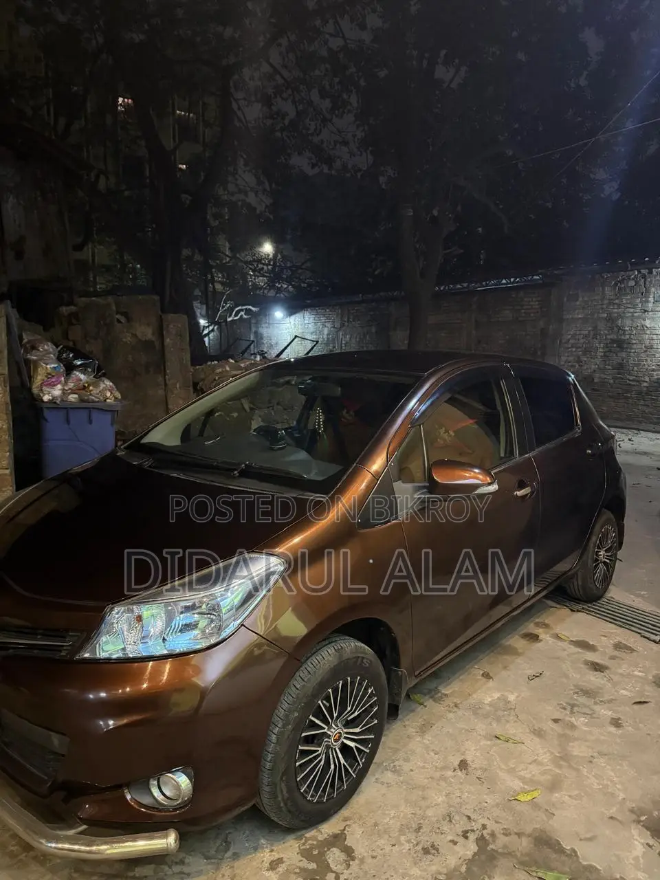 Toyota Vitz 2011