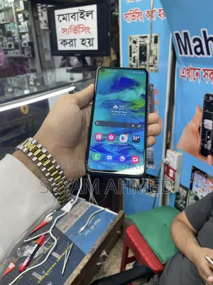 Samsung Galaxy M40 Ram 6 gb/ 128 (ব্যবহৃত)