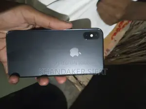 Apple iPhone XS (Used)
