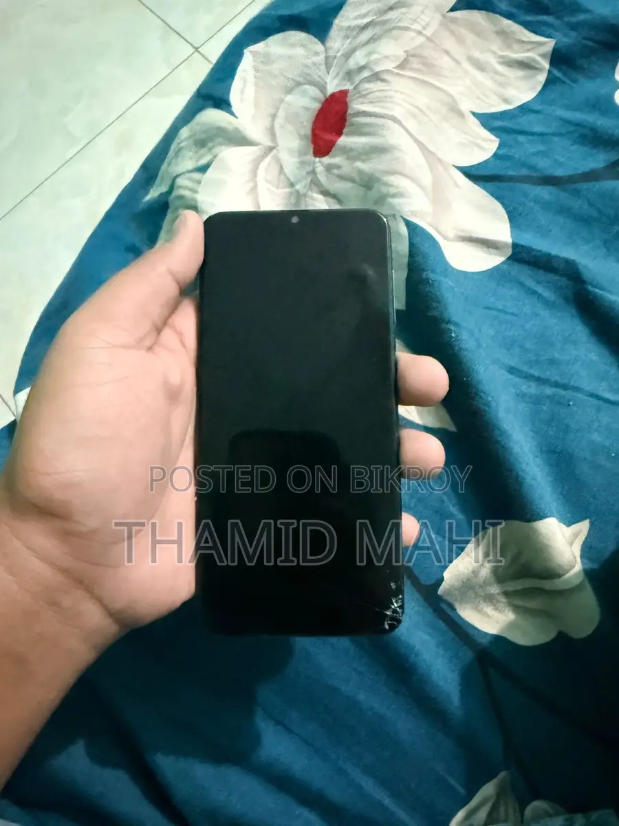 Samsung Galaxy A30s . (Used)