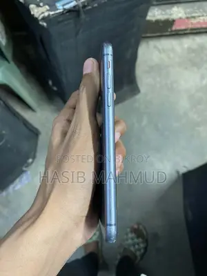 Apple iPhone 11 (Used)