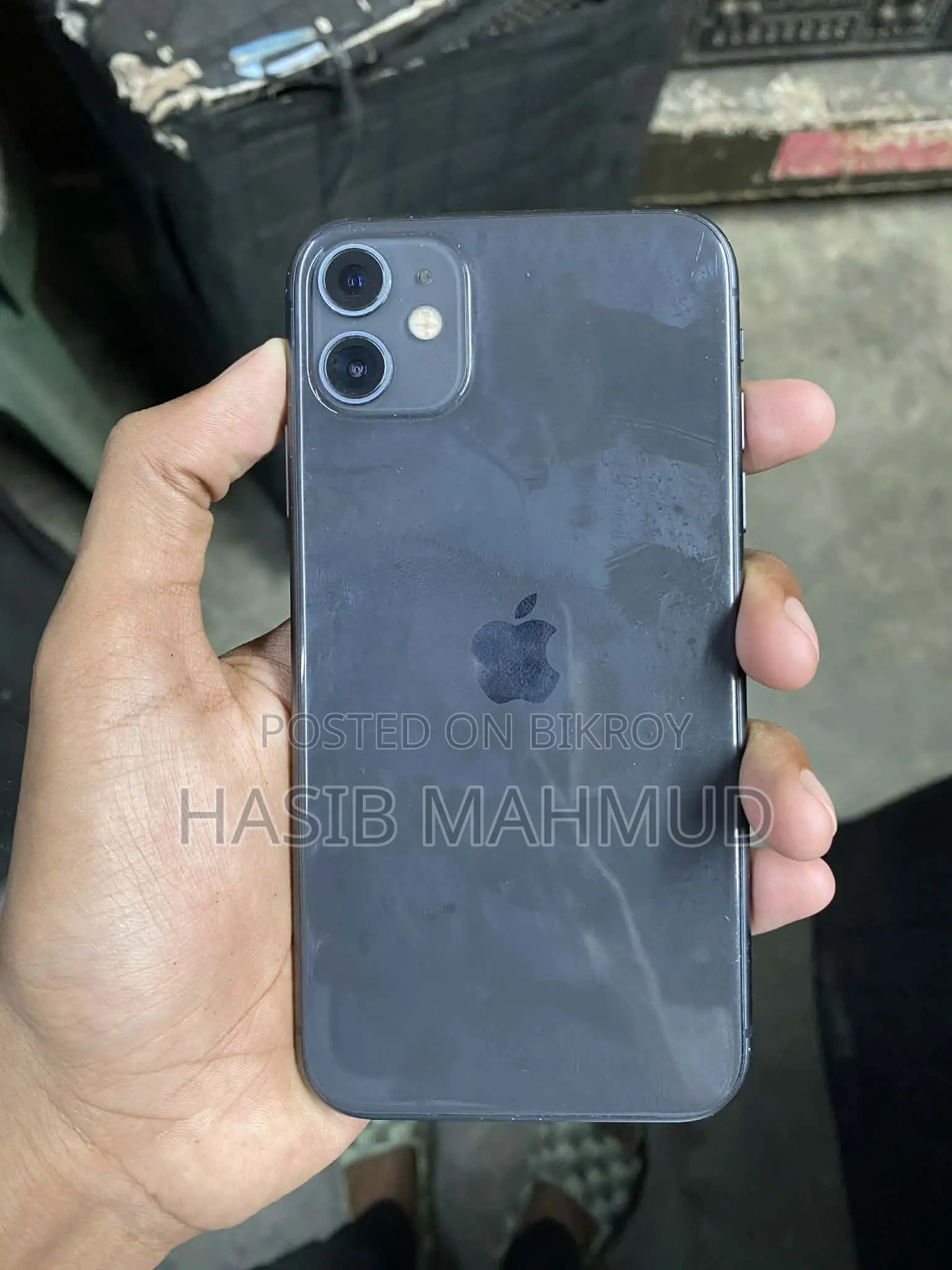Apple iPhone 11 (Used)
