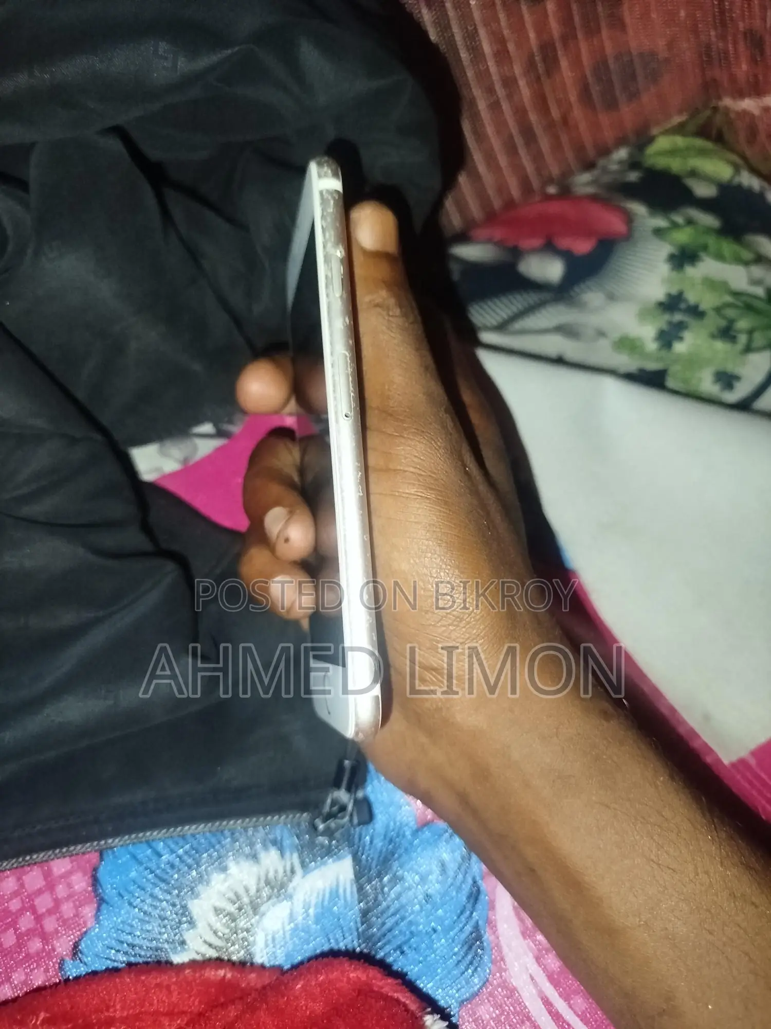 Apple iPhone 6S (Used)