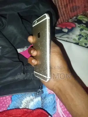 Apple iPhone 6S (Used)
