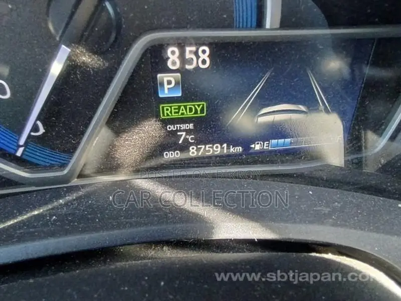 Toyota Fielder Ex Hybrid Black 2022