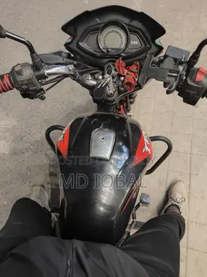 TVS Stryker . 2016