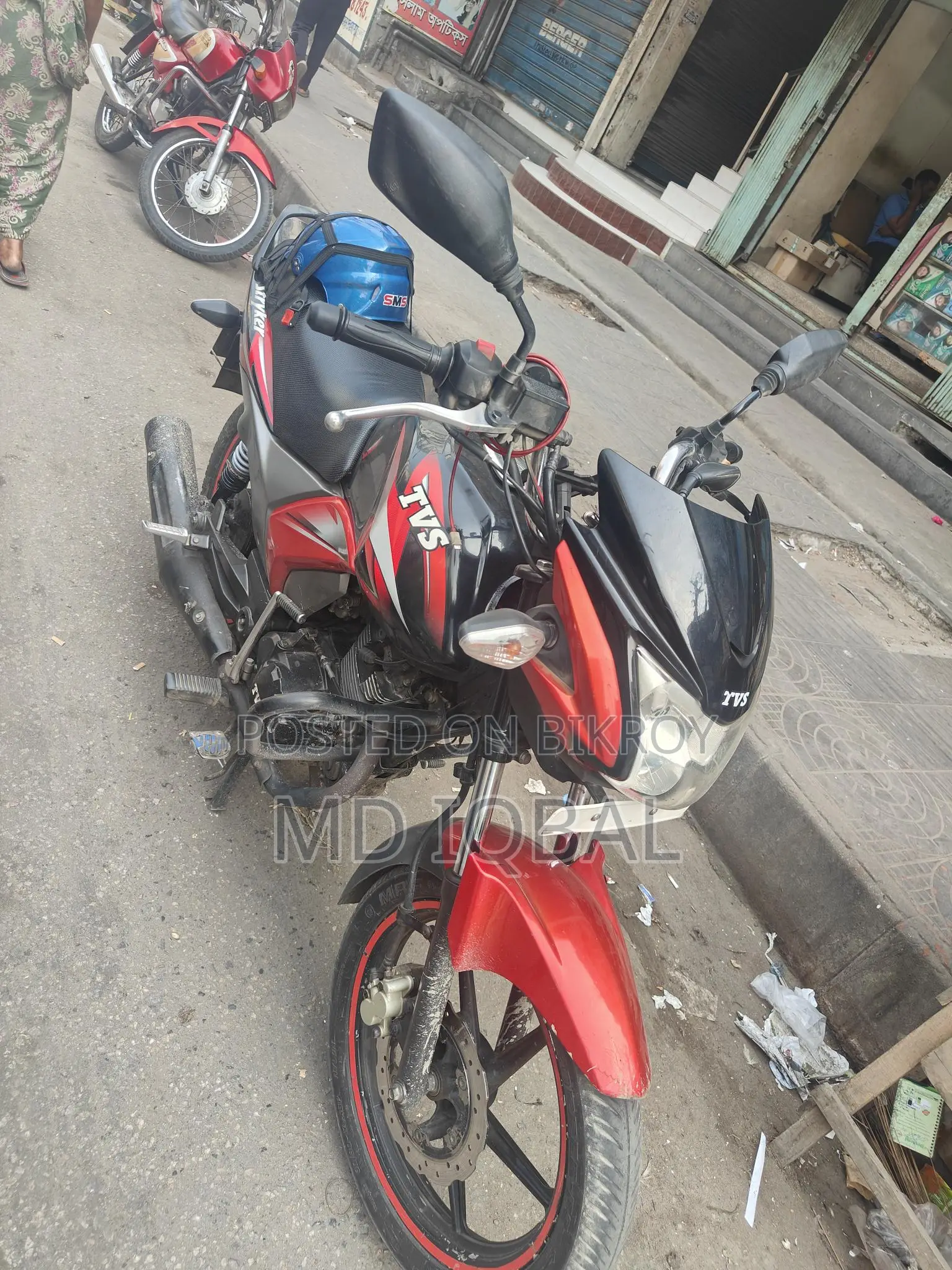 TVS Stryker . 2016