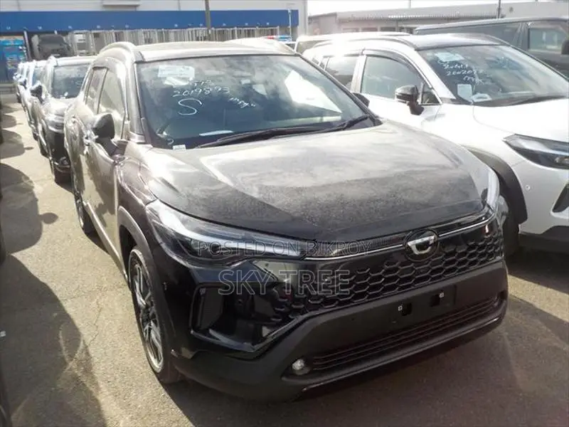 Toyota Corolla Cross Z-PKG 2025