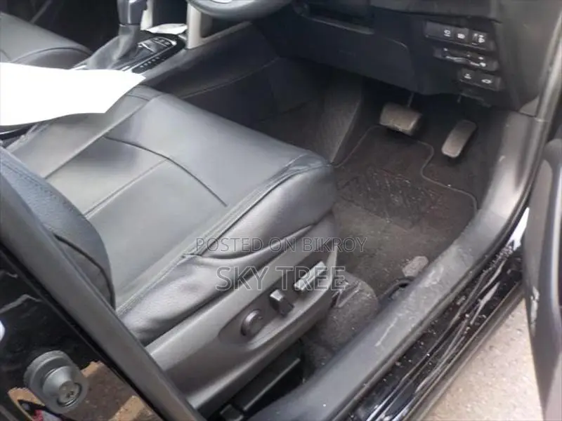 Toyota Corolla Cross z p a c k g e 2021