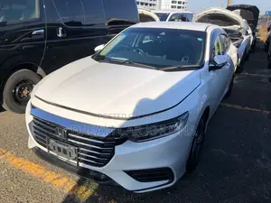 Honda Insight LX Hybrid Pearl 2020