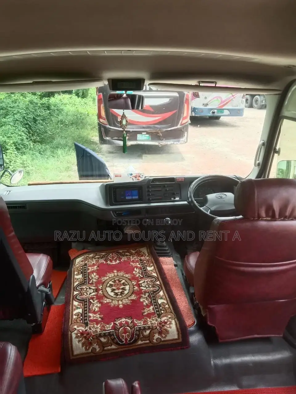 Ac Coster Bus For Rent(28 Seats)