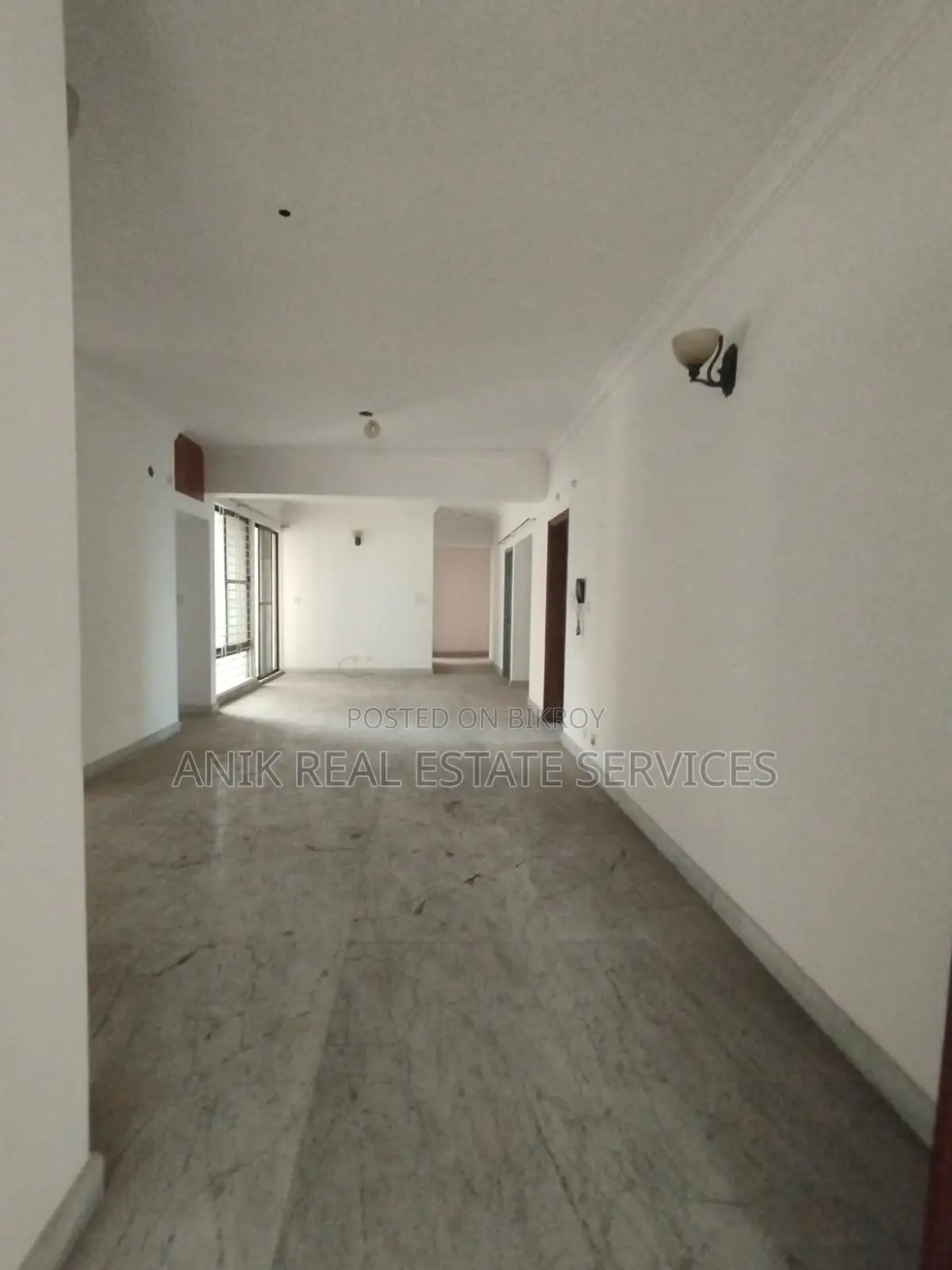 Good Quality 4 Bedroom Un Farnised Flat Rent At Gulshan