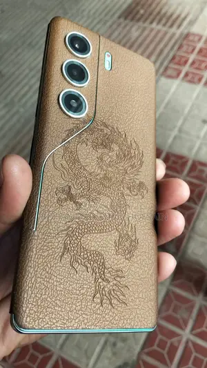 Tecno Cemon 40 Pro (Used)