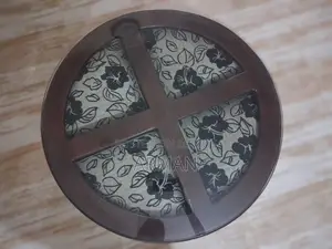 সেন্টার টি টেবিল উইথ ফোর সিটেট