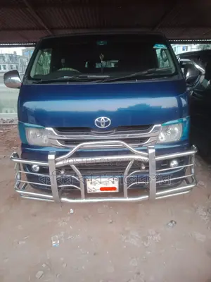 Toyota Hiace full selling 2009