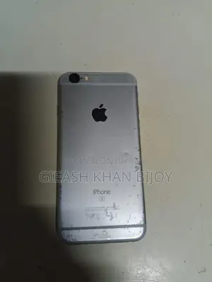 Apple iPhone 6S . (Used)