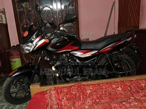 Bajaj Discover 125 2023 Black