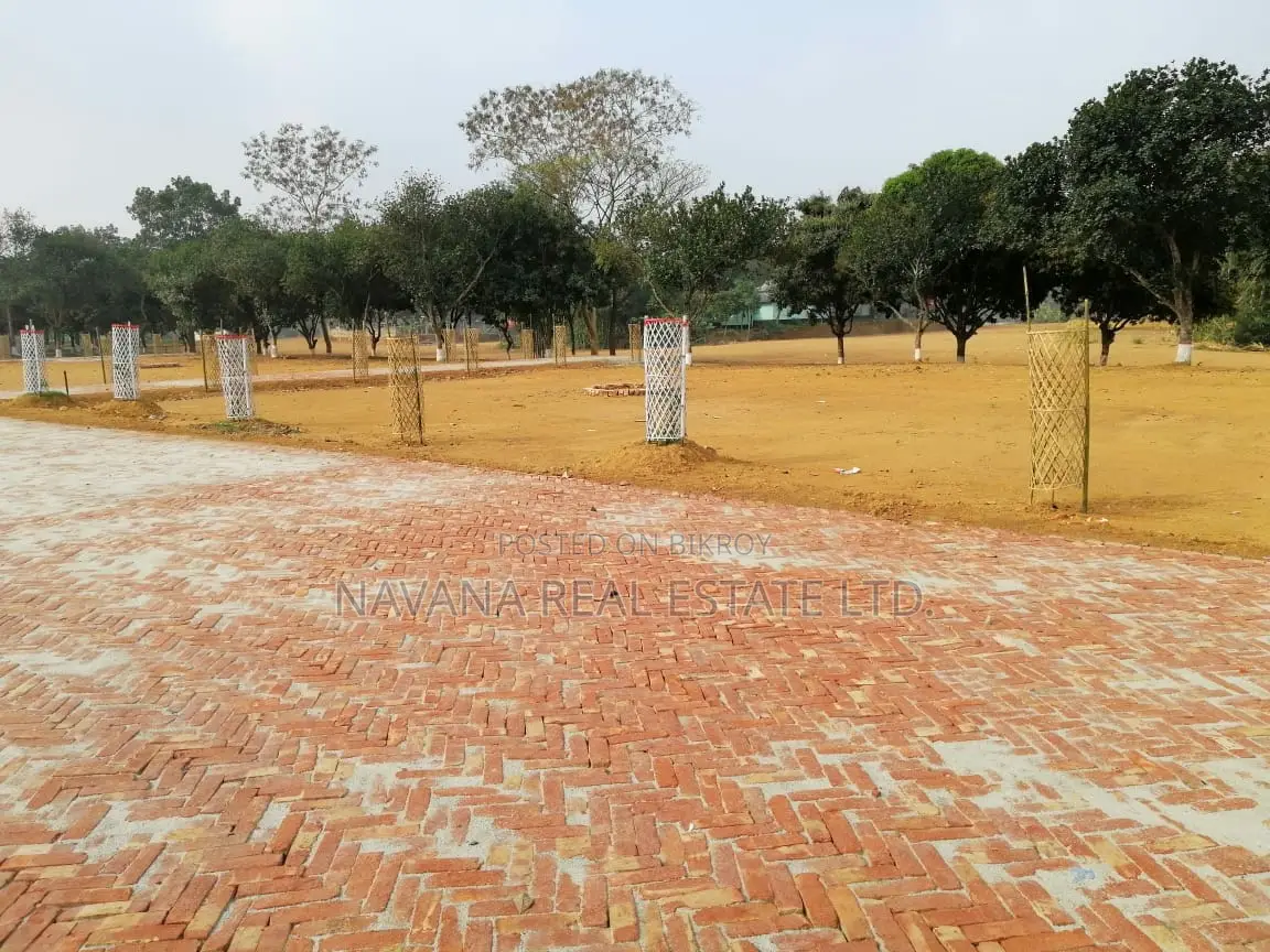 Ready Plots for Sale at Navana Highland-02