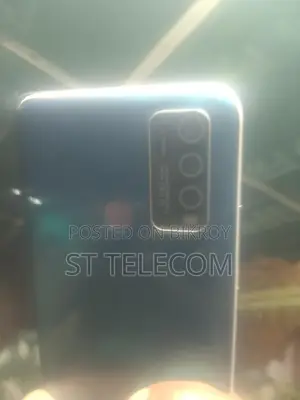 Vivo Y50 . (Used)