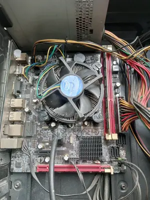 Intel cori3 3generation ram 8 gb ssd128