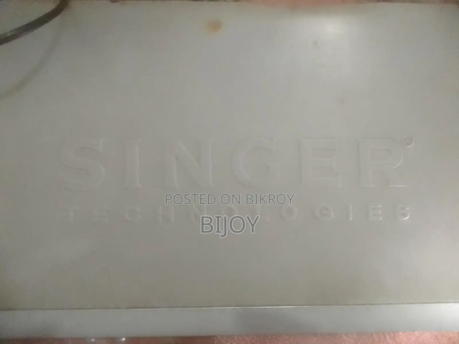 Singer CD Player