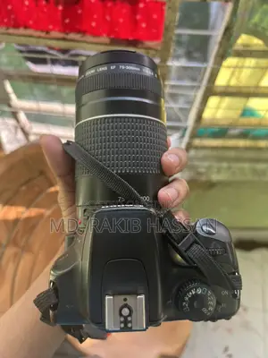 ক্যানন ১০০০ডি