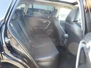 Toyota RAV4 G Sunroof Hybrd 2022
