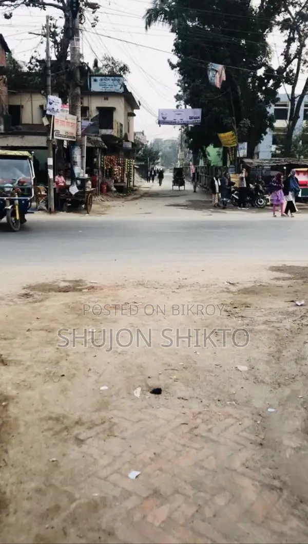 জমি বিক্রয় করা হবে