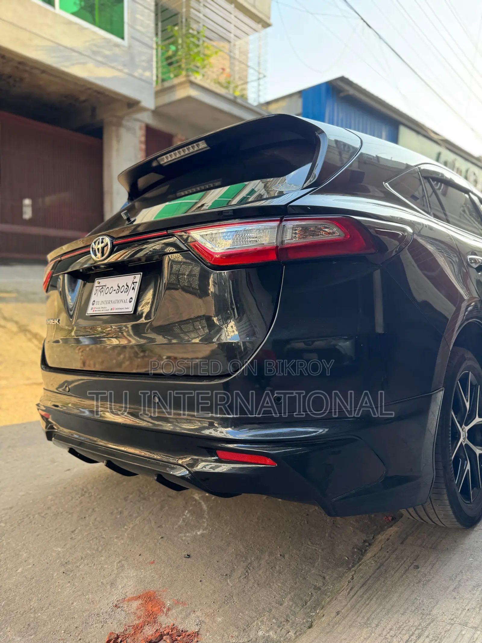Toyota Harrier 2020
