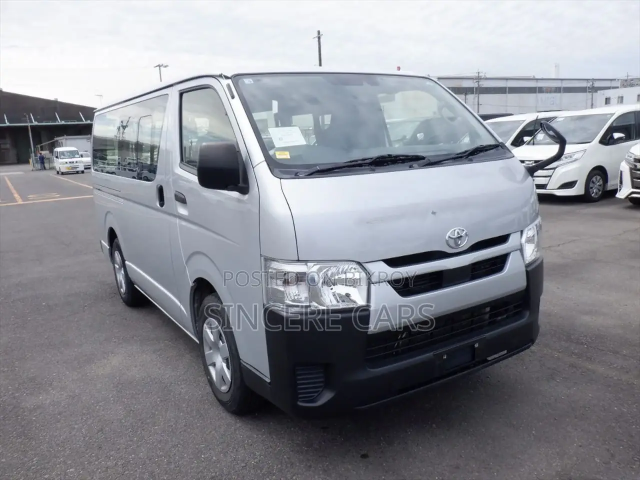 Toyota Hiace DX GL PACKAGE 2021