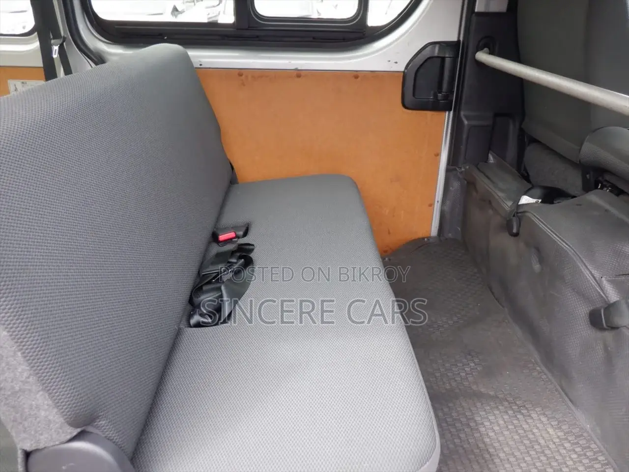 Toyota Hiace DX GL PACKAGE 2021