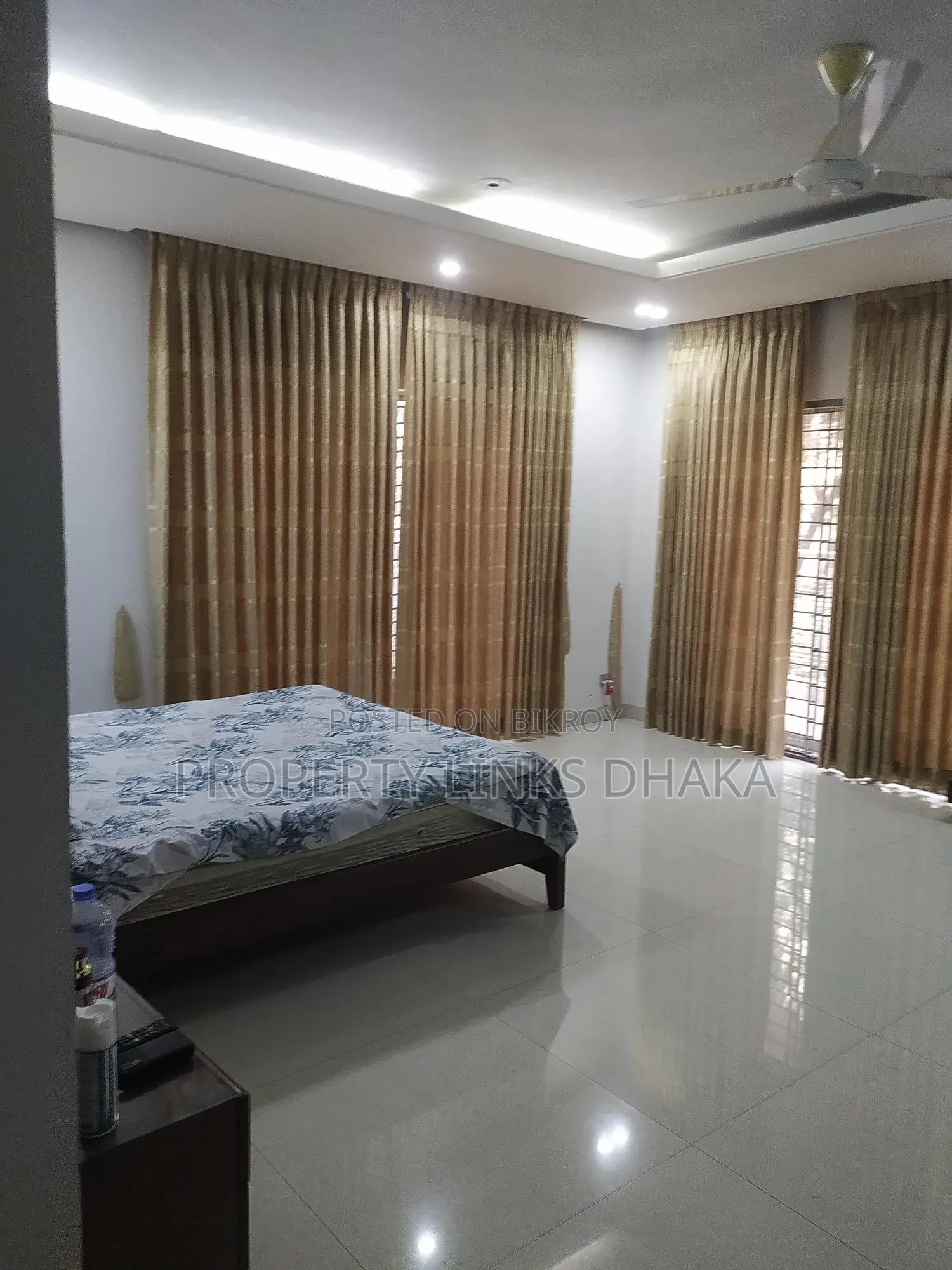 গুলশান ২-এ বিলাসবহুল ফুল ফার্নিশড অ্যাপার্টমেন্ট