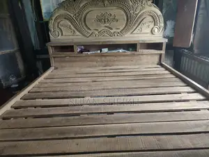 সম্পূর্ণ নতুন ফুল বক্স খাট বিক্রি করা হবে L