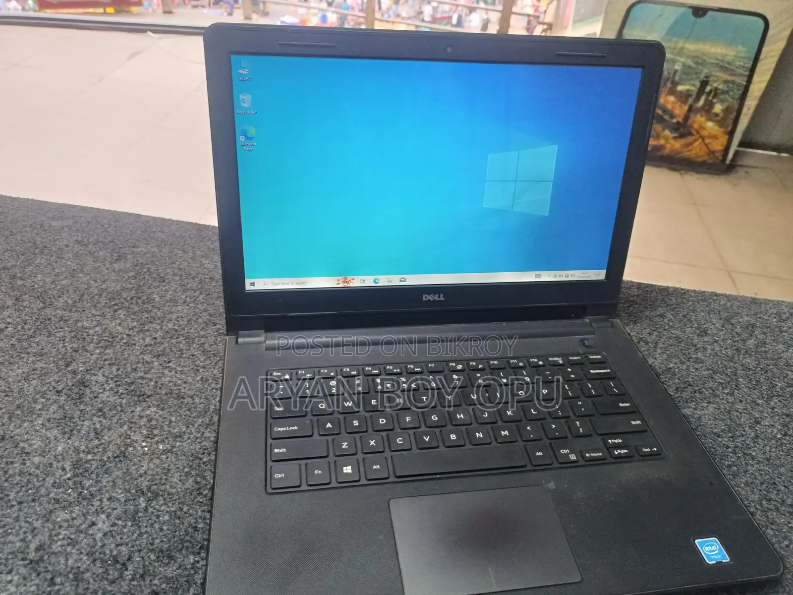 Fully Functional and Fresh Laptop
