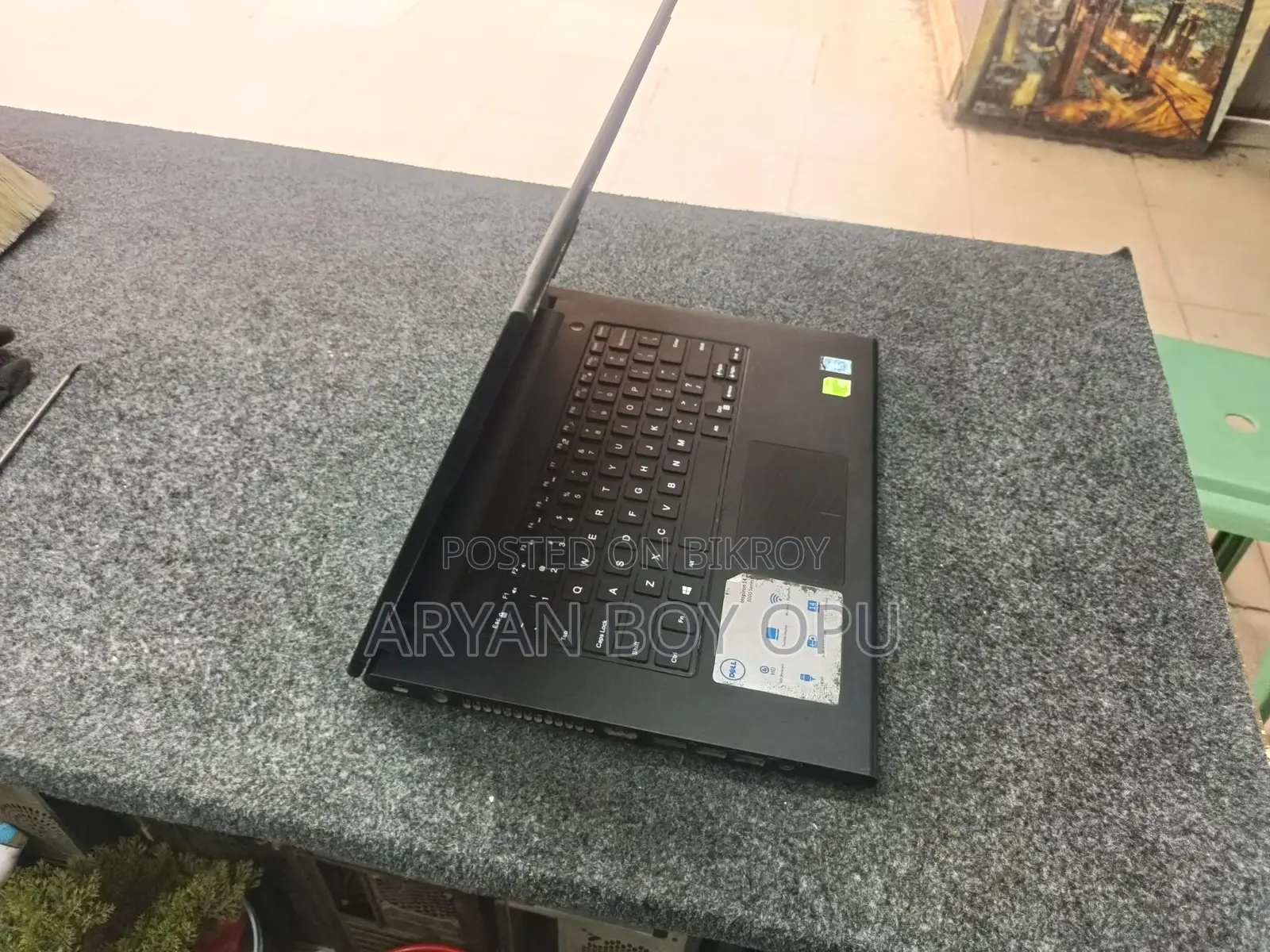 Fully Functional and Fresh Laptop