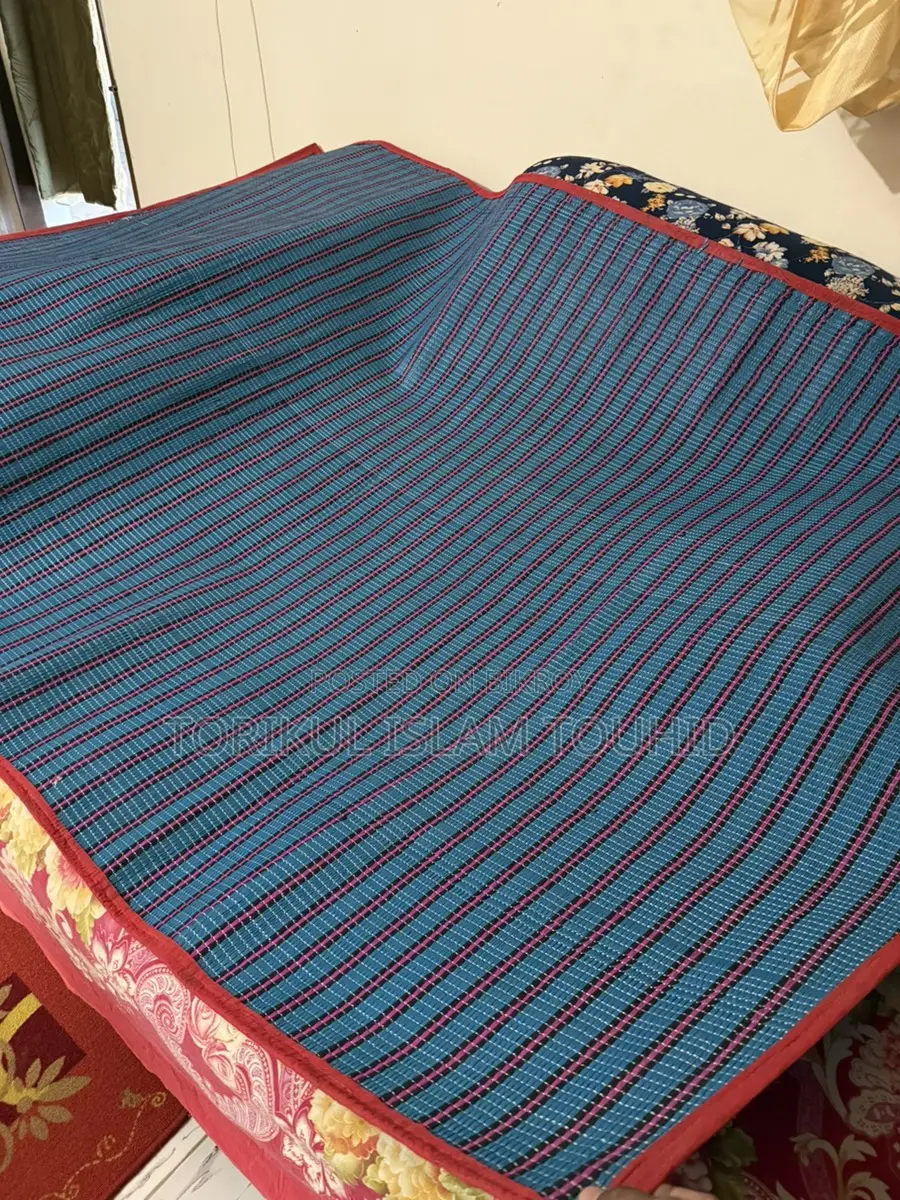 Plastic Mat (5ft × 7ft) for Sale