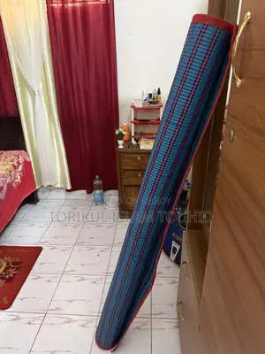 Plastic Madur. 5f × 7f for Sale