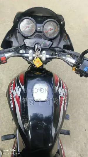 Bajaj Discover 100 2016