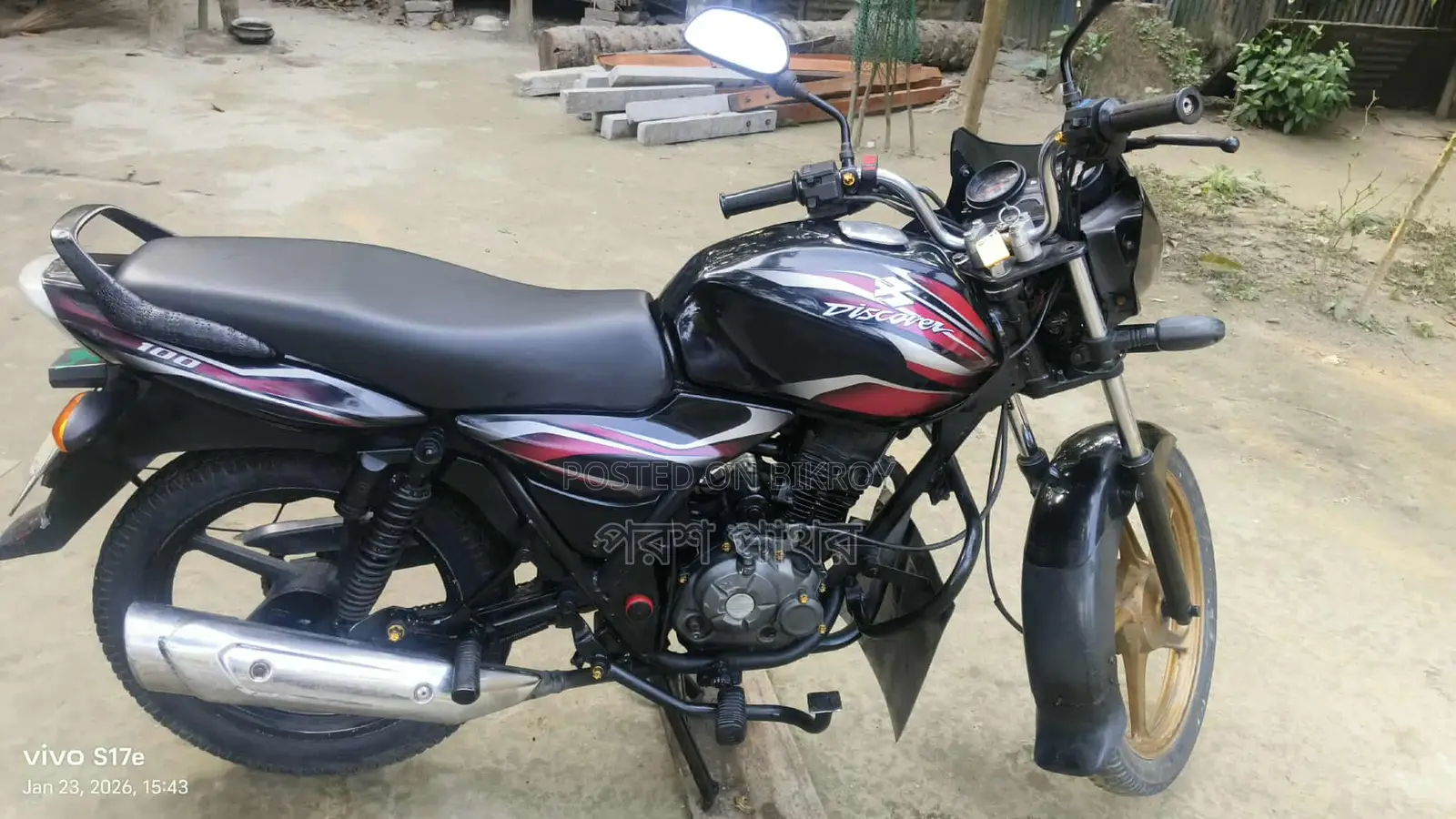 Bajaj Discover 100 2016
