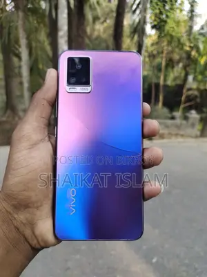 Vivo V20 (Used)