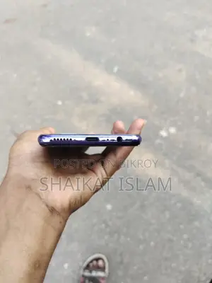 Vivo V20 (Used)