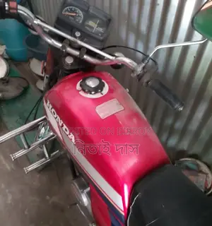 Bajaj CT 100 . 1998
