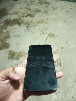 Apple iPhone 13 . (Used)